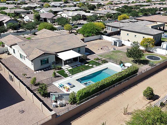 4th image of 21112 E AQUARIUS Way