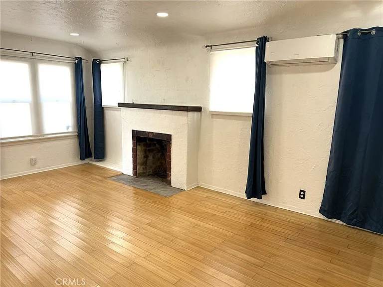 10832 Westminster Ave — Photo 4