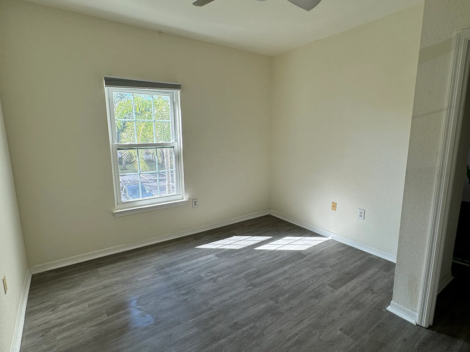 1 bed, 557 sqft, $1,800 — Photo 1