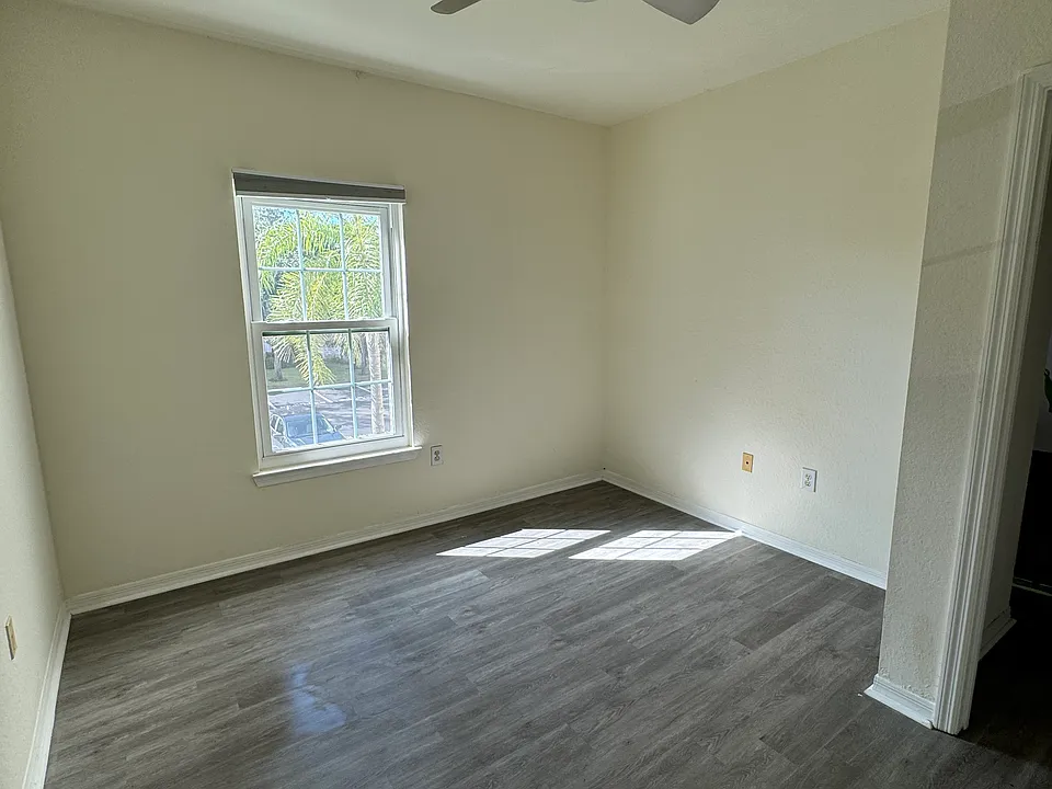 23560 Walden Center Dr #205