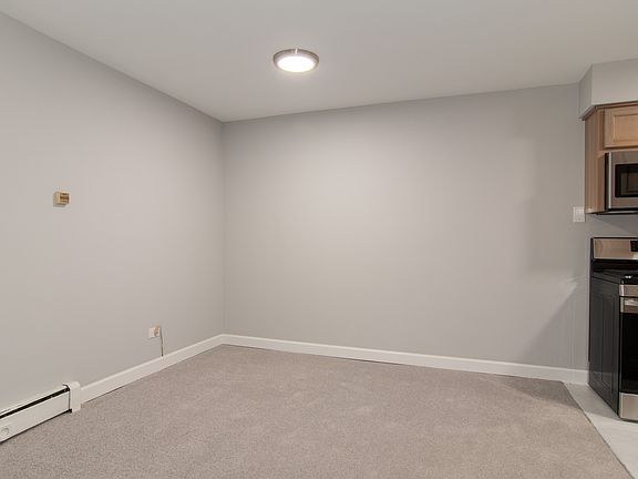 5th image of 1198 Royal Glen Dr APT 218B
