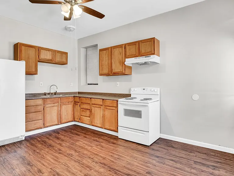 3223 Pestalozzi St #2F — Photo 2