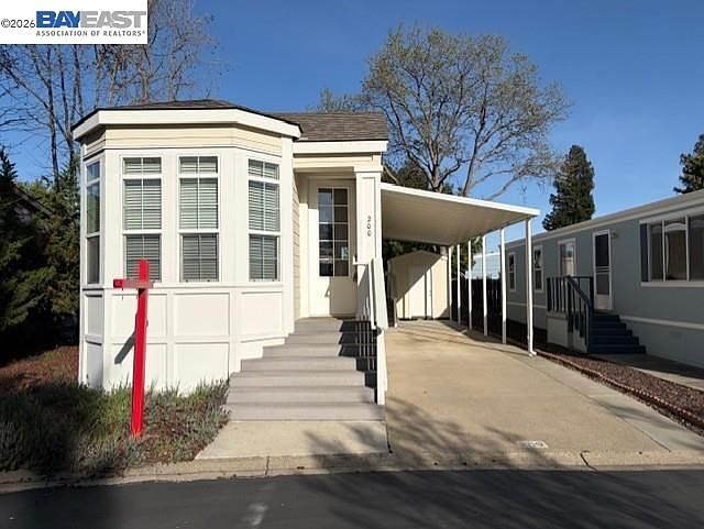 1st image of 3263 Vineyard Ave Spc 200