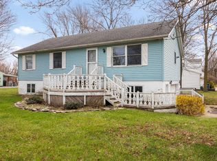 402 Snow Ct, Sandusky, OH 44870