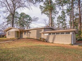 1305 Jonquil Dr, Longview, TX 75601