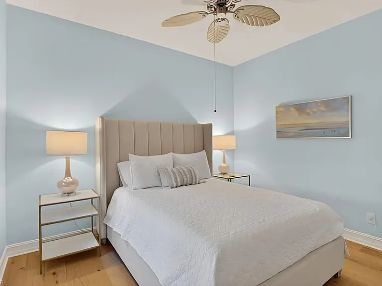 770 Tarpon Cove Dr #103 — Photo 17