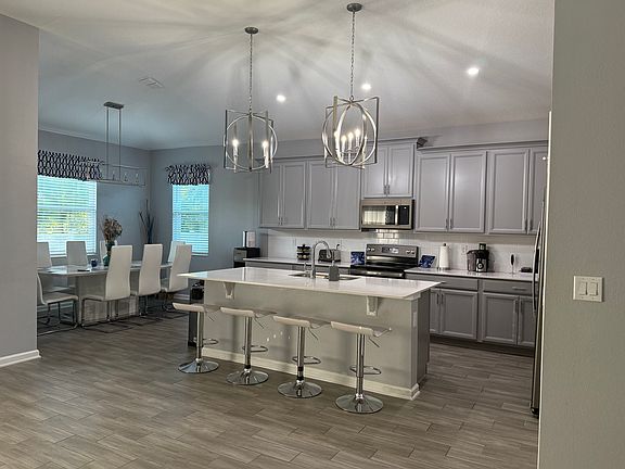 5th image of 1840 Dumbleton Pl