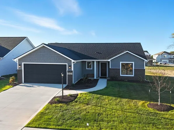 11122 Oaklynn Reserve Blvd, Fort Wayne, IN 46835