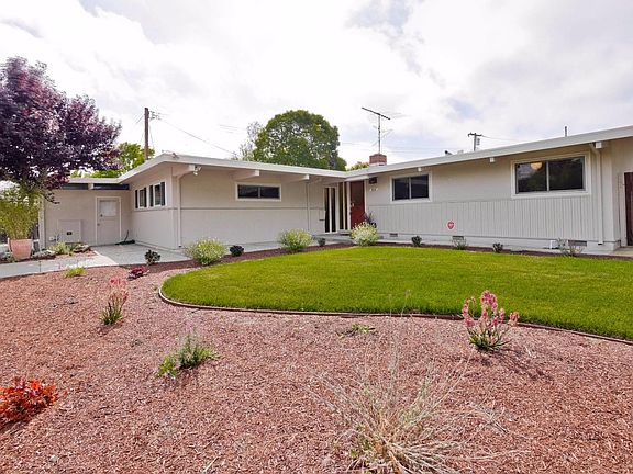 2nd image of 804 Gailen Ave
