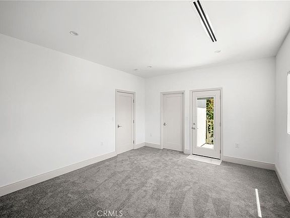 4th image of 13908 Collins St #13908