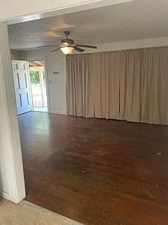 2nd image of 28549 Avenue 13 1/4