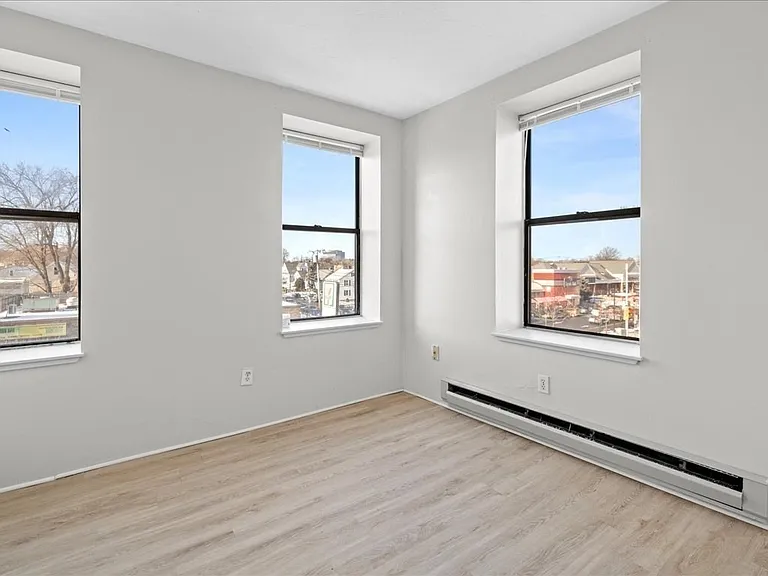 1 Cypress Rd #107 — Photo 9