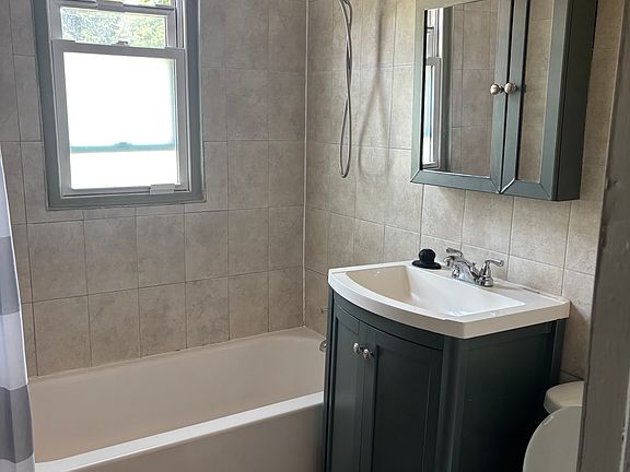 2nd image of 8404 Woodhaven Blvd APT 2R