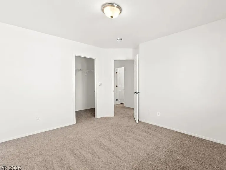 1633 Orange Daisy Pl — Photo 14