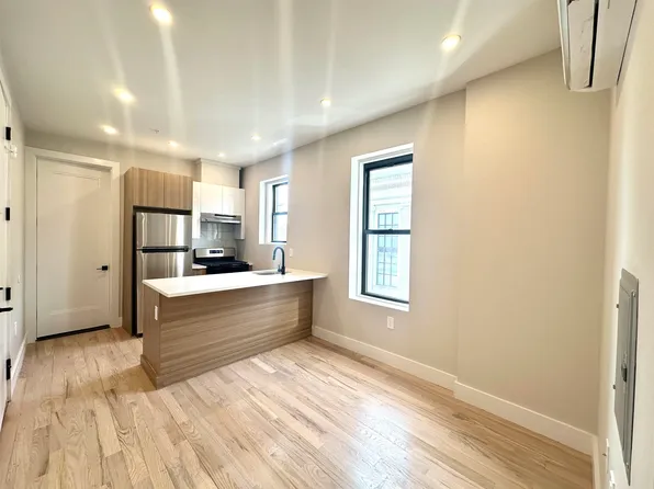 108 Lembeck Avenue image 2 of 6