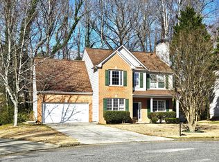 1095 Winthrope Park Dr, Alpharetta, GA 30009