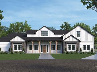 7292 Desert Wolf Ln, Star, ID 83669