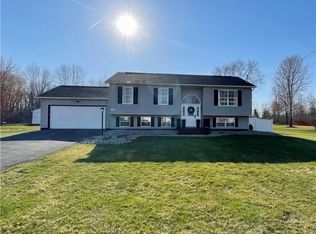 9489 Bear Springs Rd, Brewerton, NY 13029