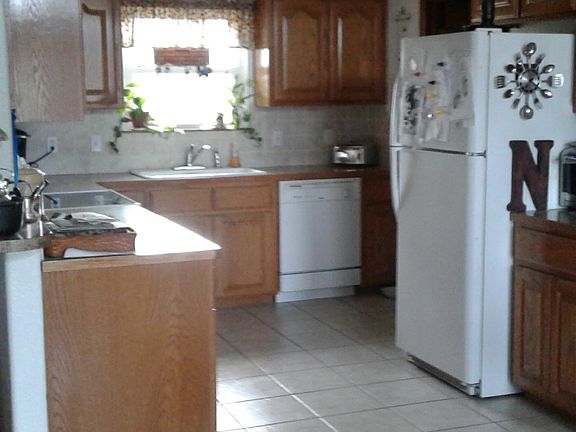 5th image of 550 Twin Creeks Ln