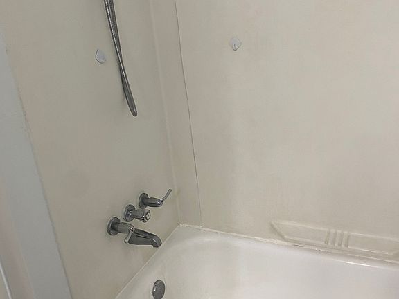 Tub was reglazed