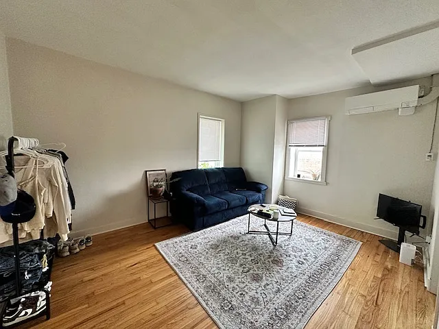 1 bed, 600 sqft, $1,095 — Photo 4