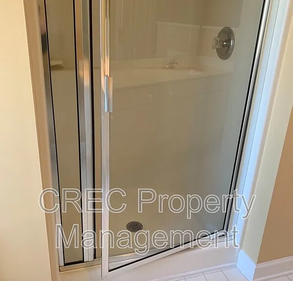 1415 Belcourt Ln — Photo 20