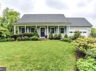 501 Windsor Dr, Middletown, PA 17057
