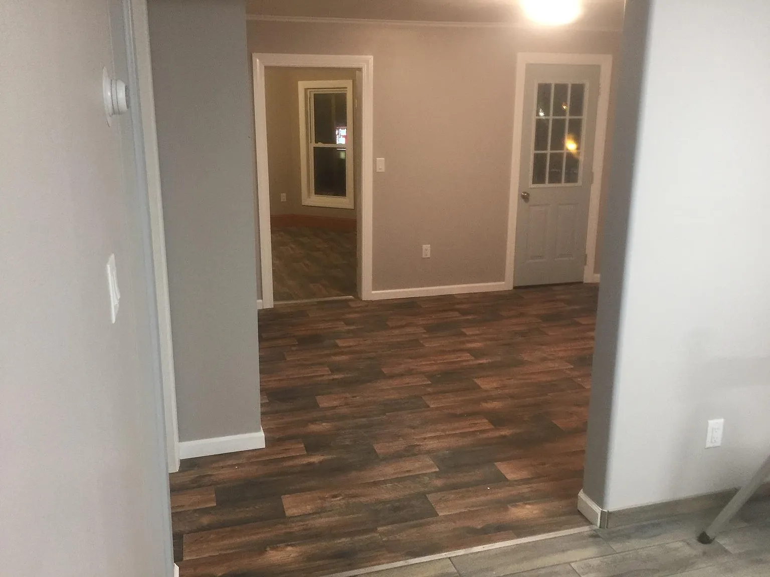 2 bed, $1,050 — Photo 2