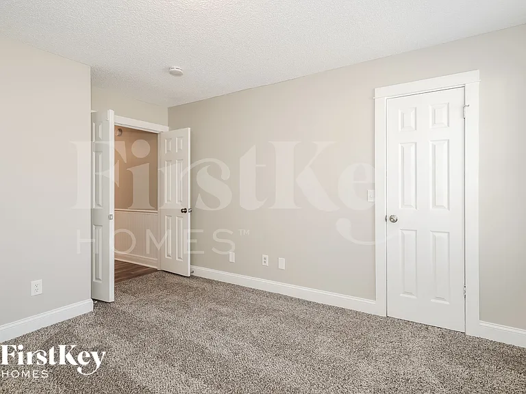 6181 Island Forest Dr — Photo 14