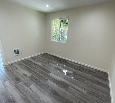 2nd image of 258 Dorland St