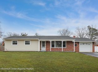 1019 Onyx Dr, Toms River, NJ