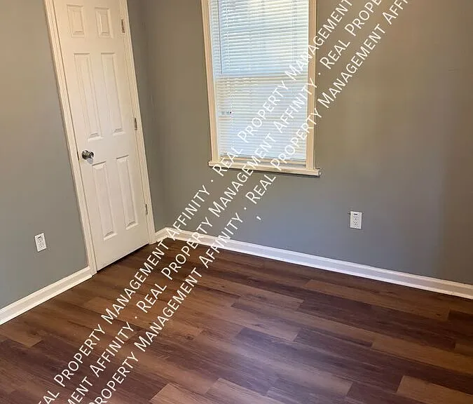 1751 Bismark St #A — Photo 16