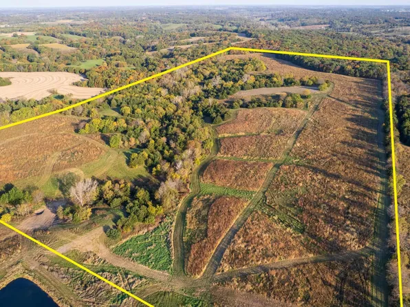 264th Trl, Albia, IA 52531