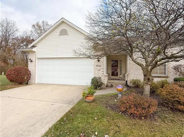 808 Satin Leaf Dr, Toledo, OH 43615