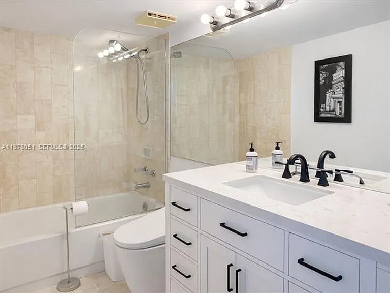 1717 N Bayshore Dr #A-2654 — Photo 12