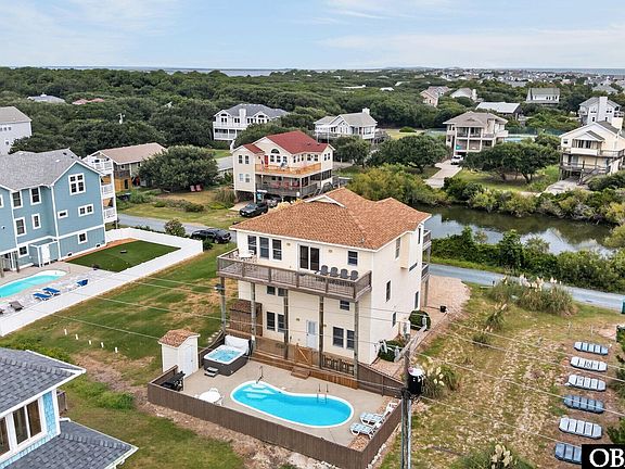 3rd image of 115 A Ocean Bay Blvd