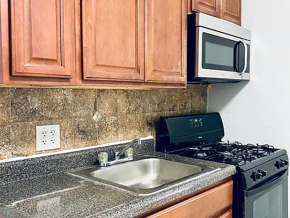 2nd image of 429 Hoboken Ave