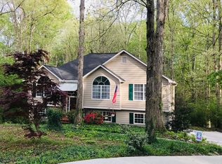 3254 Holly Stand Ct, Loganville, GA 30052