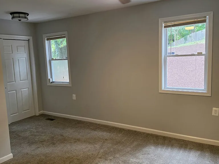 Bedroom 4/Den