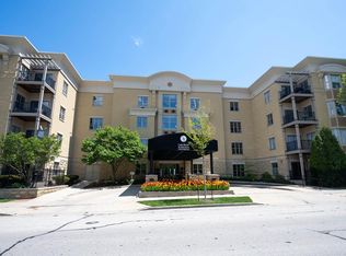 1300 N Prospect Ave APT 205, Milwaukee, WI