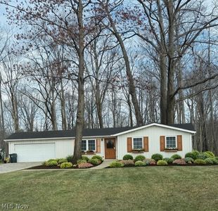 8822 Beacon Hill Dr, Chagrin Falls, OH, 44023