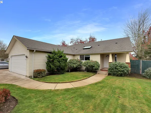 5369 Olympic Cir, Eugene, OR 97402
