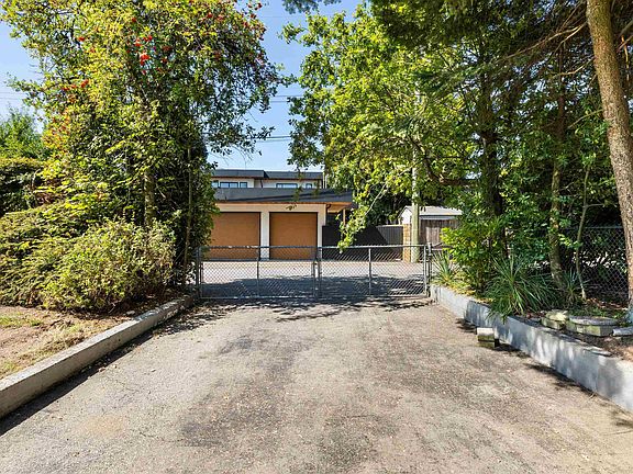 5th image of 2019 Paulus Cres