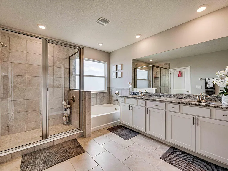 5329 Halewood Ct — Photo 10