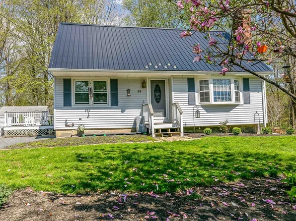 16 2nd St, North Grafton, MA 01536