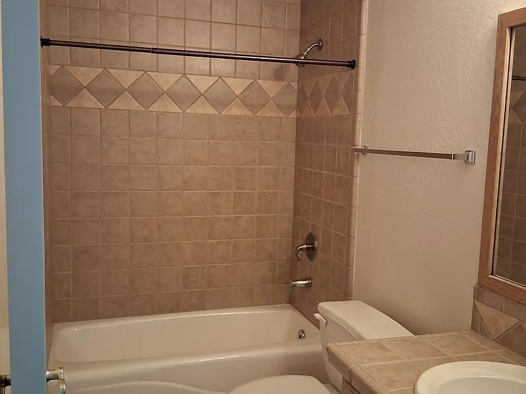 3882 W 27th Ln — Photo 30