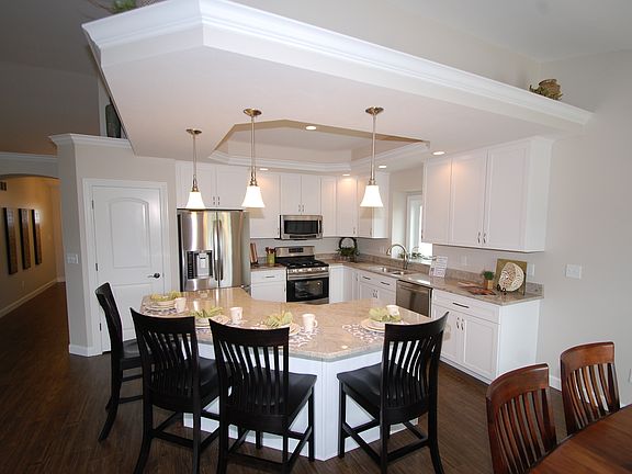 Kitchen with Plant Ledge