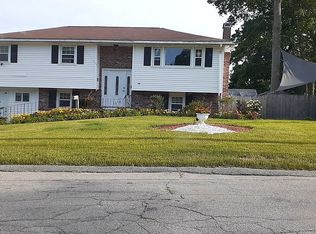 19 Breer Cir, Brockton, MA 02301