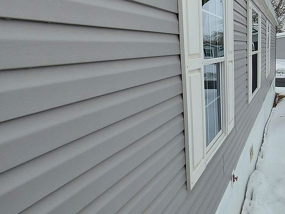 4th image of 33 Claroma St #19BEL