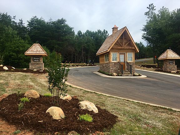 5th image of 5740 Lake Point Dr #24